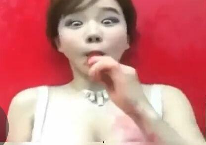 十八女主播人体,揭秘网络直播界的魅力与争议