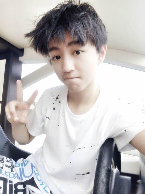 王源王俊凯搞基照片